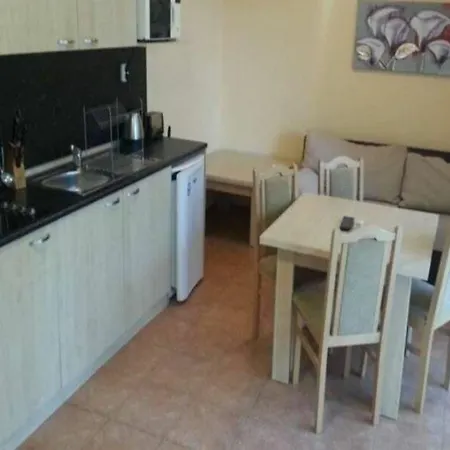 Marack2 Apartment Slantschew brjag