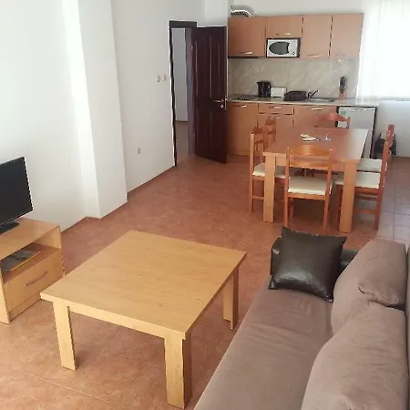 Marack2 Apartment Slantschew brjag